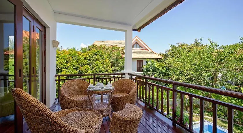 Tropical Villas Beach Danang 0*, Da Nang Wietnam