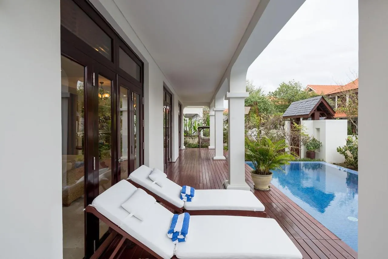 Tropical Villas Beach Danang 0*, Da Nang